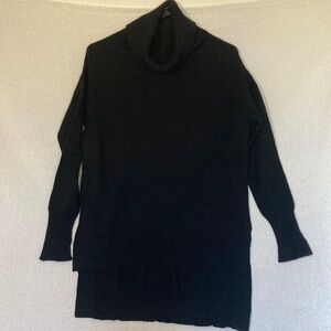 InCashmere Black Turtleneck High-Low Sweater Size S